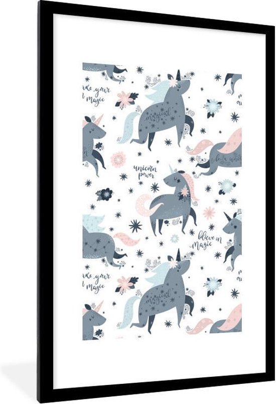 Kinderpatroon met eenhoorns en quotes over magie 80x120 cm Kinderpatroon met eenhoorns en quotes over magie 80x120 cm