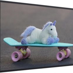 Foto in lijst - Eenhoorn op skateboard fotolijst 60x40 cm - Poster in lijst (Wanddecoratie woonkamer / slaapkamer)