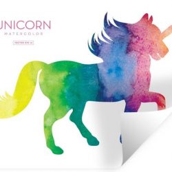 Muursticker Eenhoorn illustratie - Een illustratie van een eenhoorn in regenboog kleuren - 120x90 cm - zelfklevend plakfolie - herpositioneerbare muur sticker