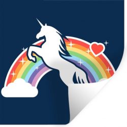 Muursticker Eenhoorn illustratie - Een illustratie van een witte eenhoorn voor een regenboog op een blauwe achtergrond - 50x50 cm - zelfklevend plakfolie - herpositioneerbare muur sticker