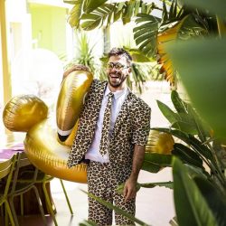 Opblaas gouden zwaan | luchtbed | goud | zwaan | unicorn |