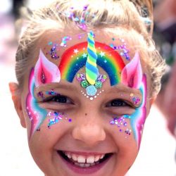 Unicorn versiering | Eenhoorn 3D hoorn met sticker | 4 stuks | Kinderfeestje en verkleden